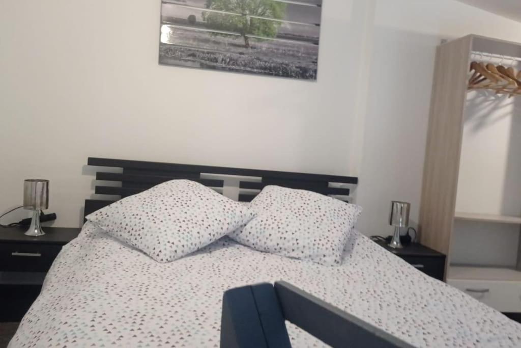 Appartement Coeur De Ville! Foix Exteriér fotografie